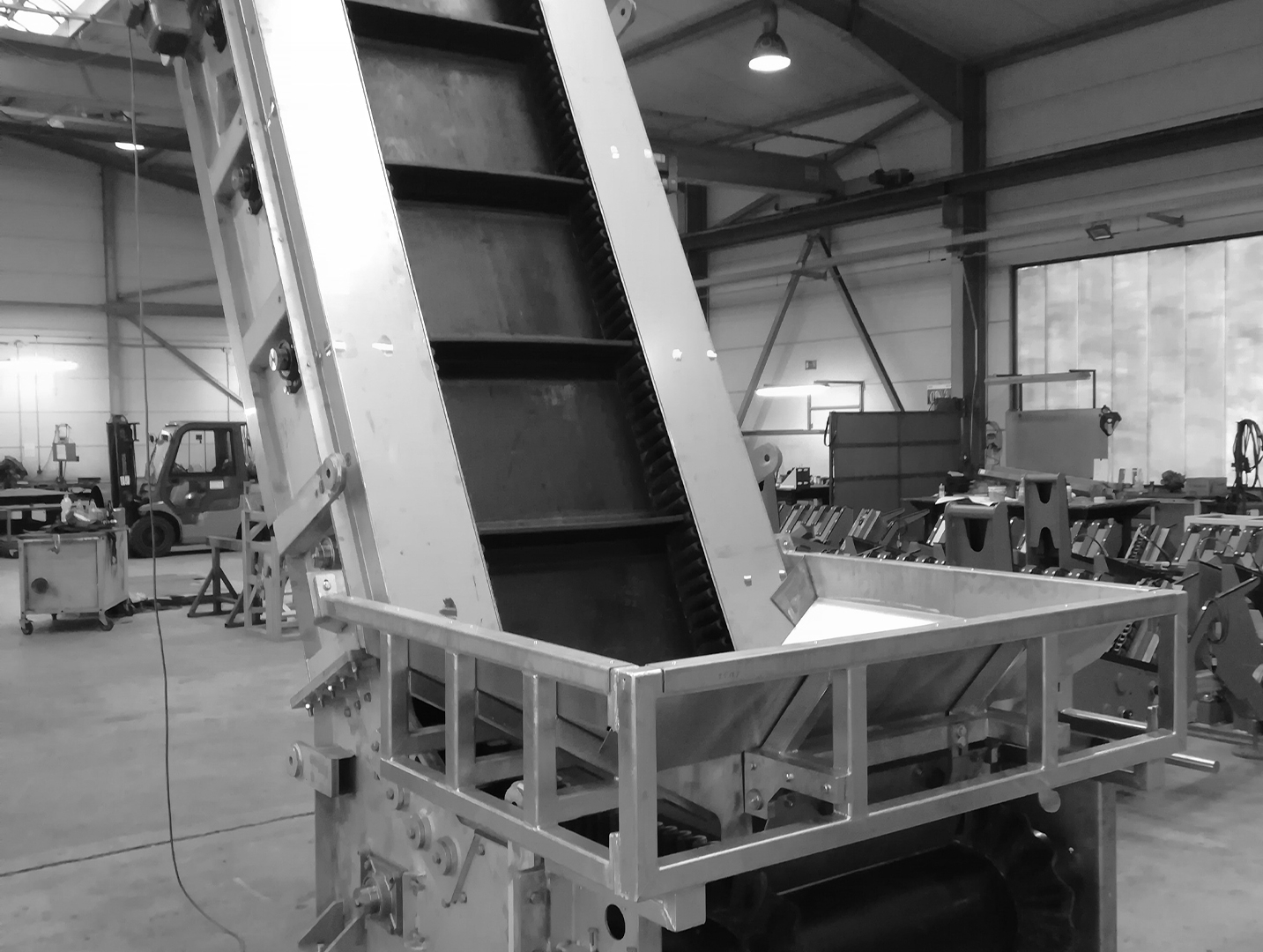HANDLING / CONVEYOR TECHNOLOGY
